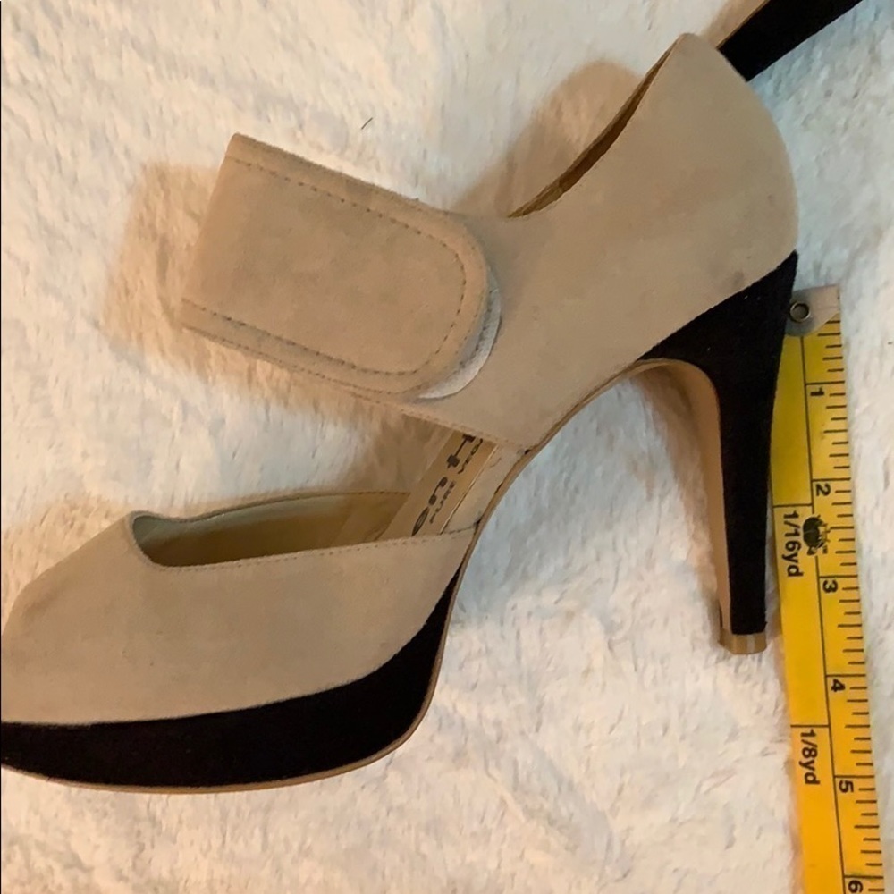 Olsenhaus Pure Vegan Platform Heels - Picture 8 of 8